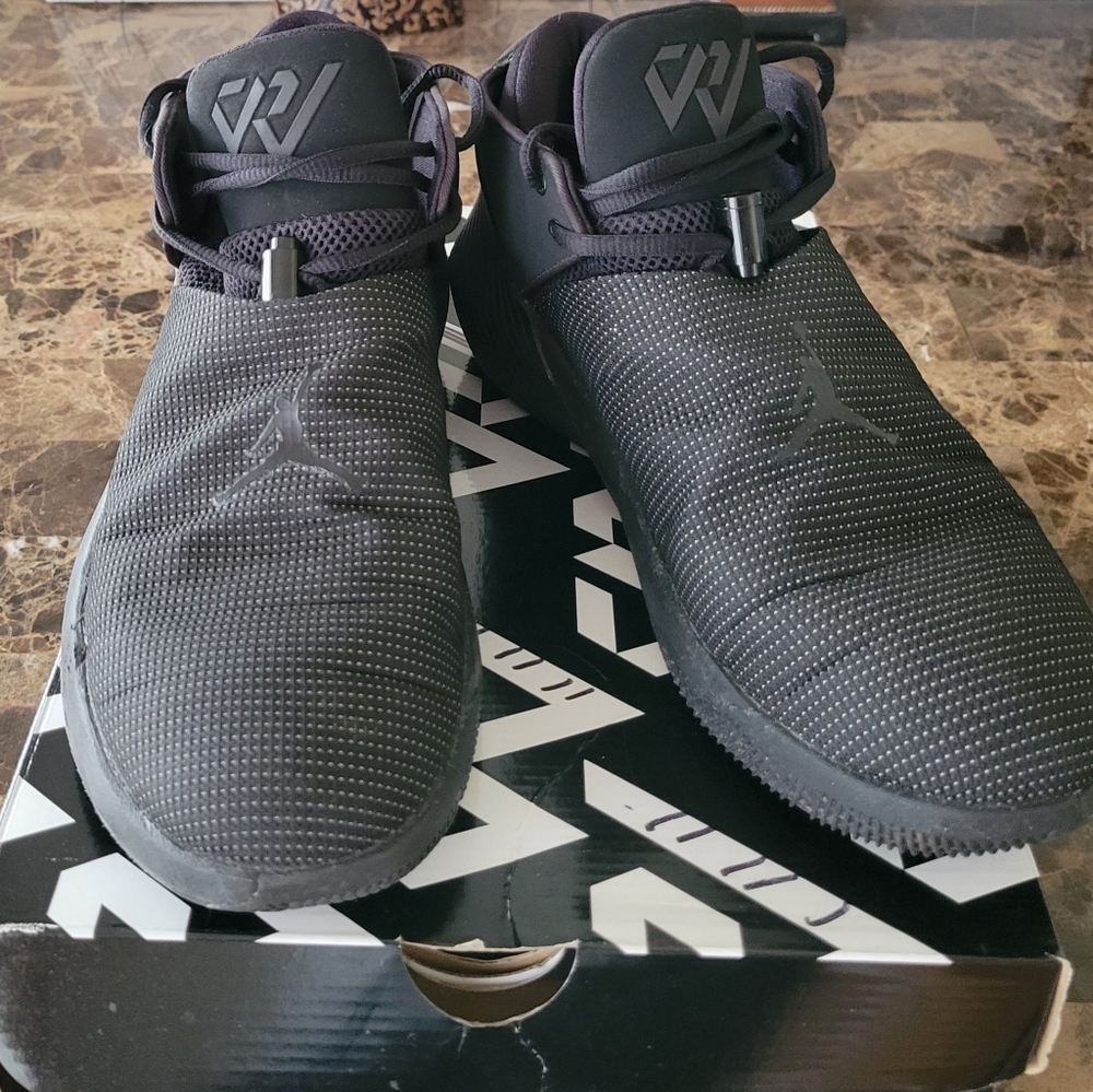 Men Jordan Why Not Black Sz 9